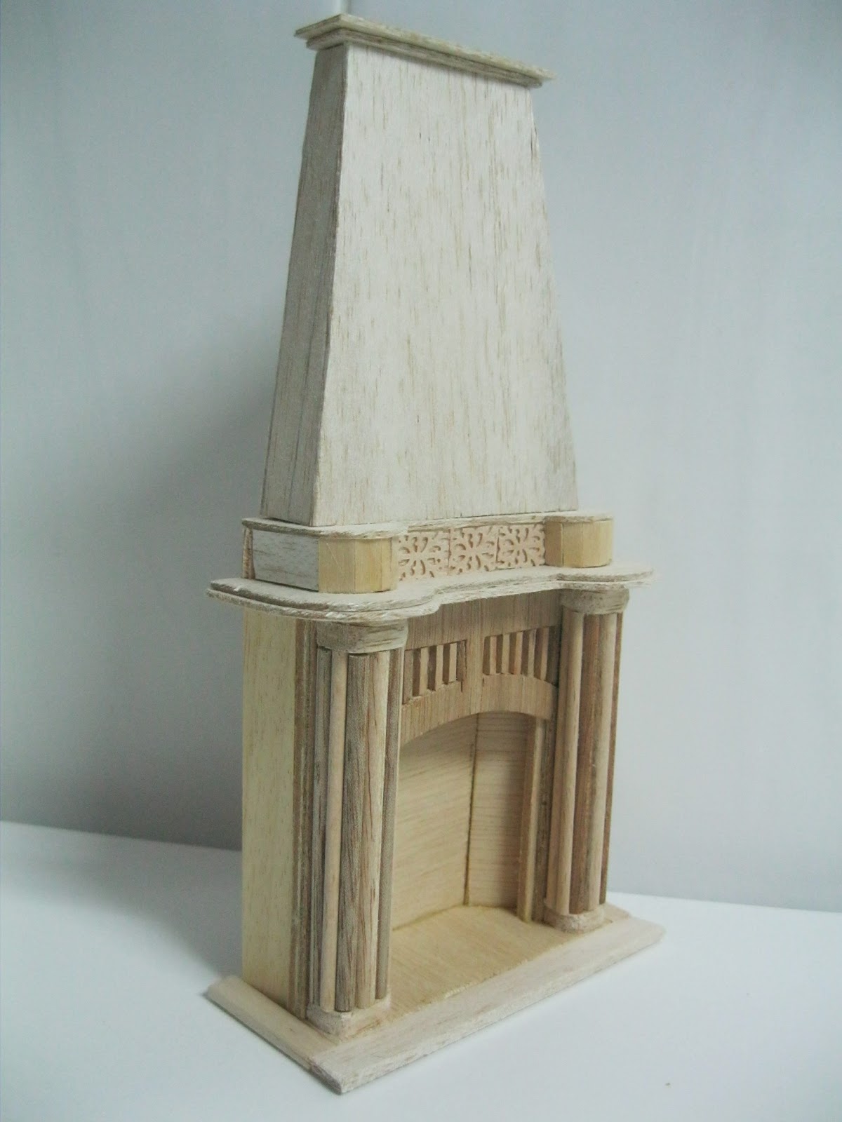 MI MUNDO EN MINIATURA: OTRA CHIMENEA!!