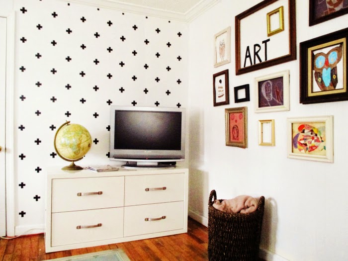 High Heels and Training Wheels DIY Cheap and Easy Accent Wall for