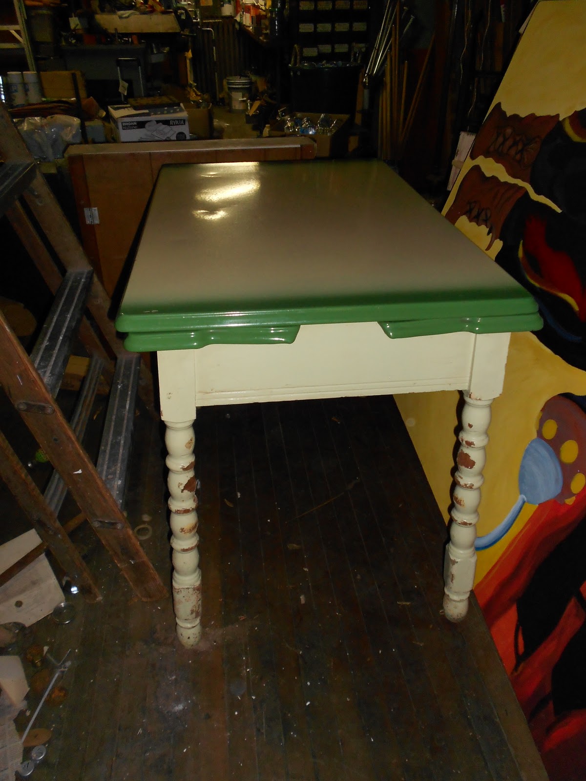 renew2you Vintage Retro Metal Top Green Kitchen Table With Fold Out