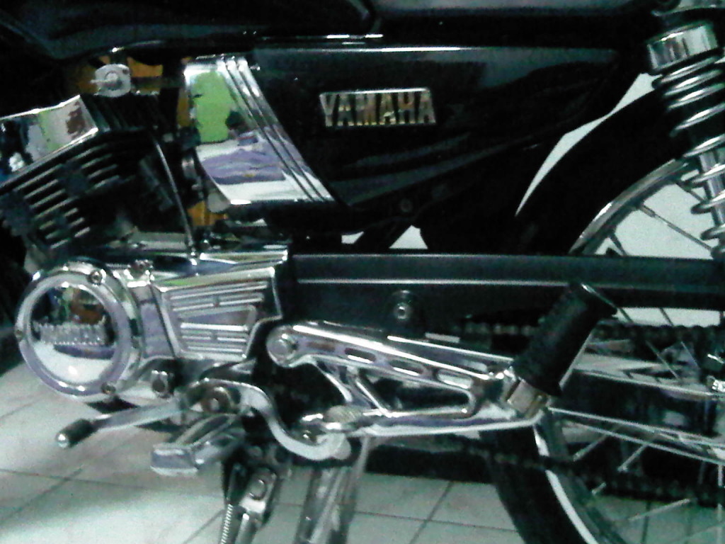Best Modifikasi Motor Yamaha RX KING 2001 Full Cromee Gambar