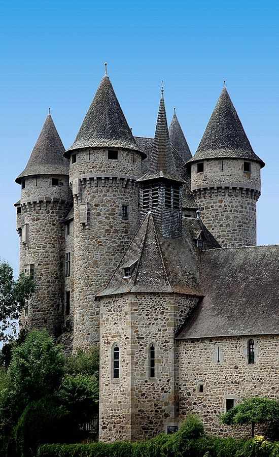 FOTO DEL CASTILLO DE LA BELLA DURMIENTE foto del castillo de la bella durmiente: