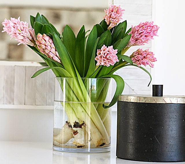 bedroom credenza reveal...diy tips for making your own