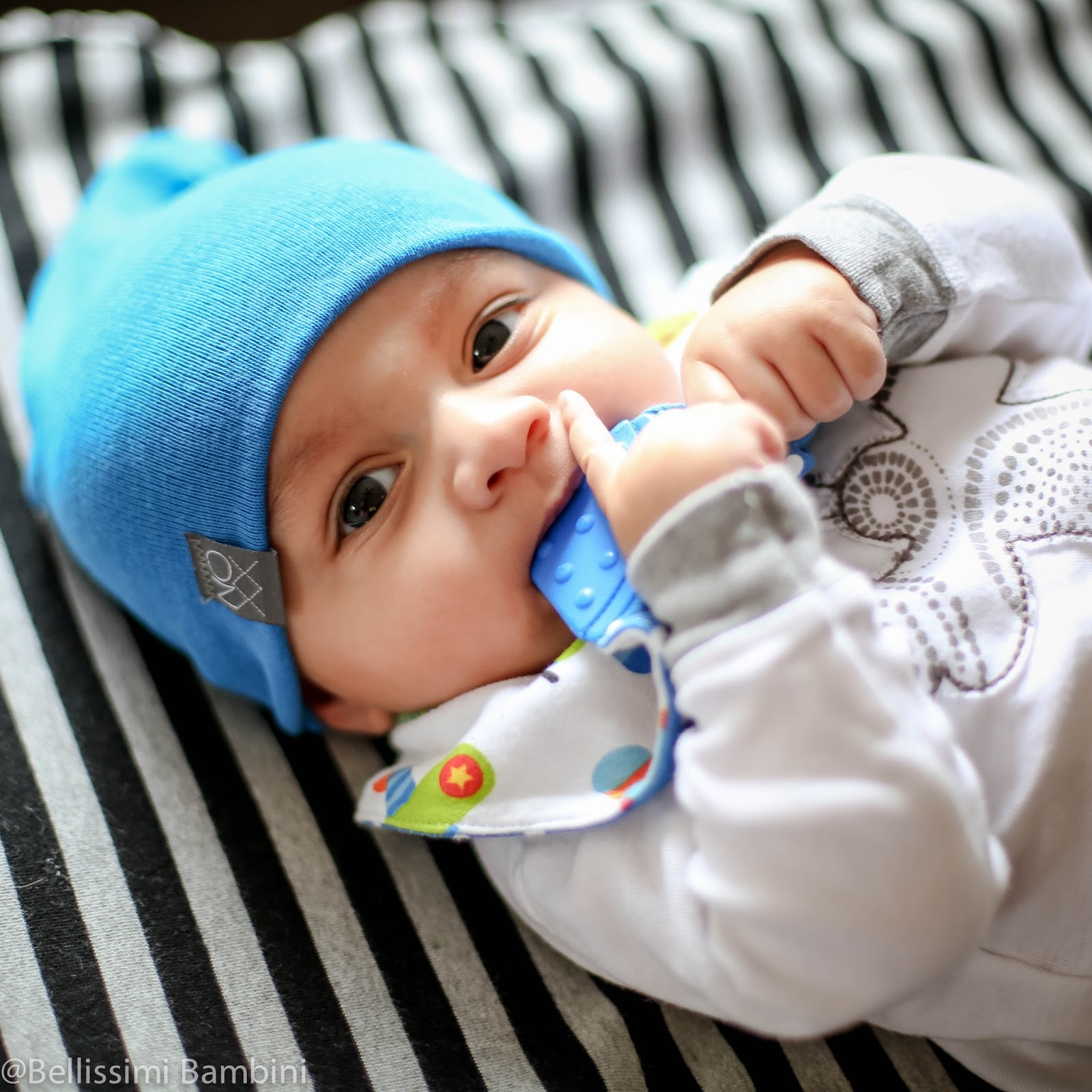 bib with teething corner