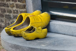 Klompen (wooden shoes)