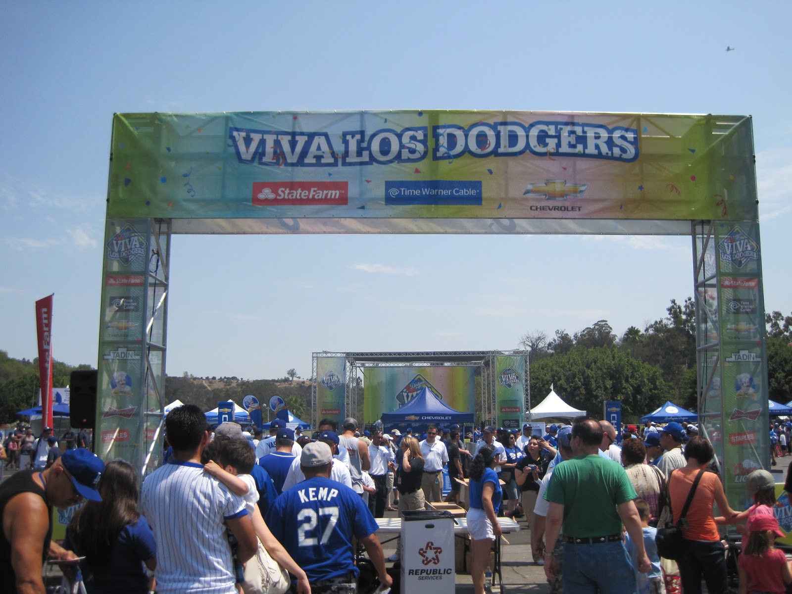 David's Autograph Signings: Adrian Gonzalez Viva Los Dodgers 6-30-13