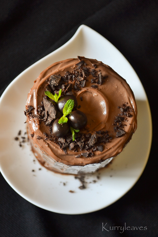 CHOCOLATE MINI CAKE TIN CAN CAKE EGGLESS CHOCOLATE CAKE kurryleaves