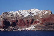 Santorini foi classificada como ilha top mundial de 2011 na revista Travel + . (santorini grecia)