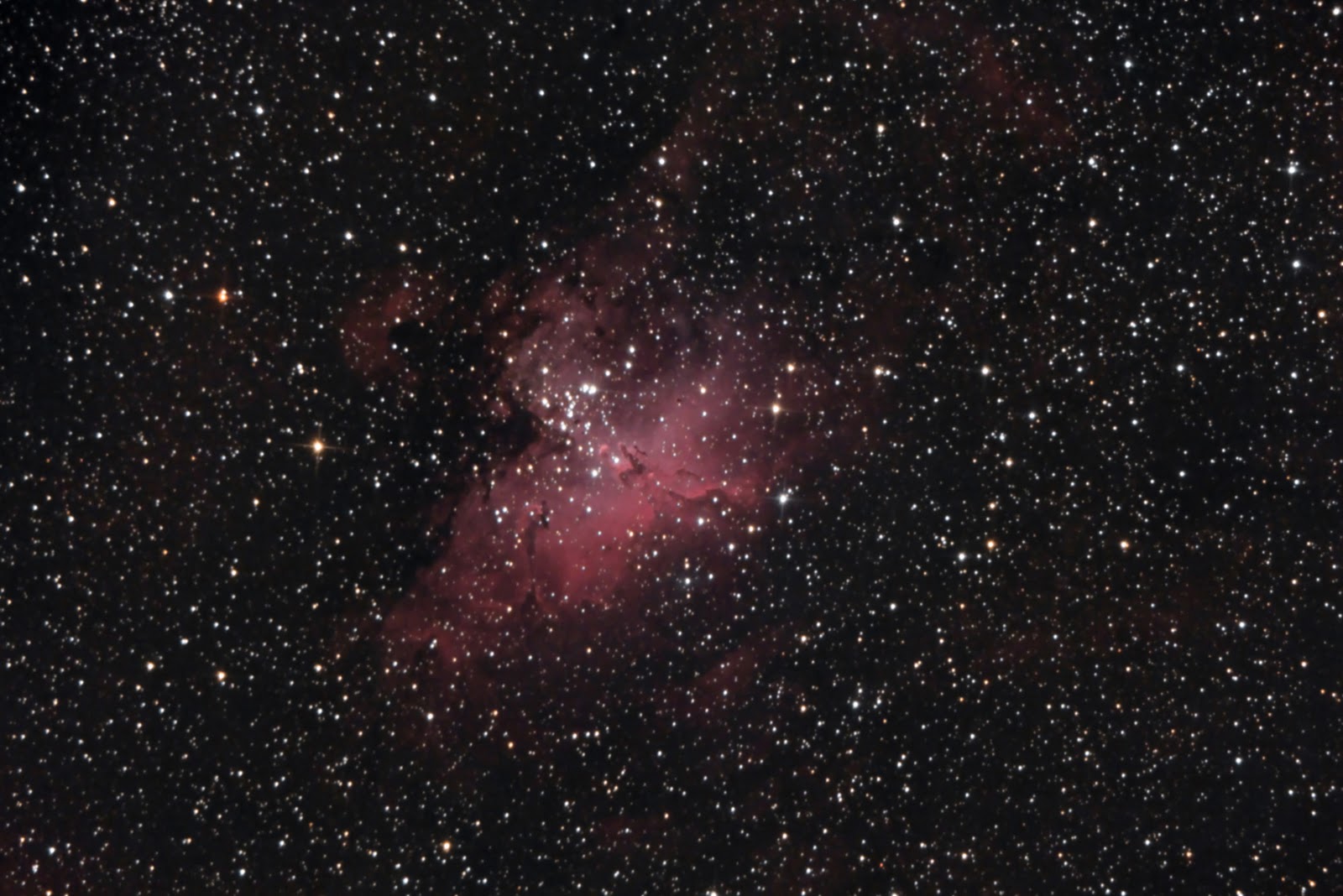 Asrtofotografia del Cielo Sur Nebulosa del Aguila M16