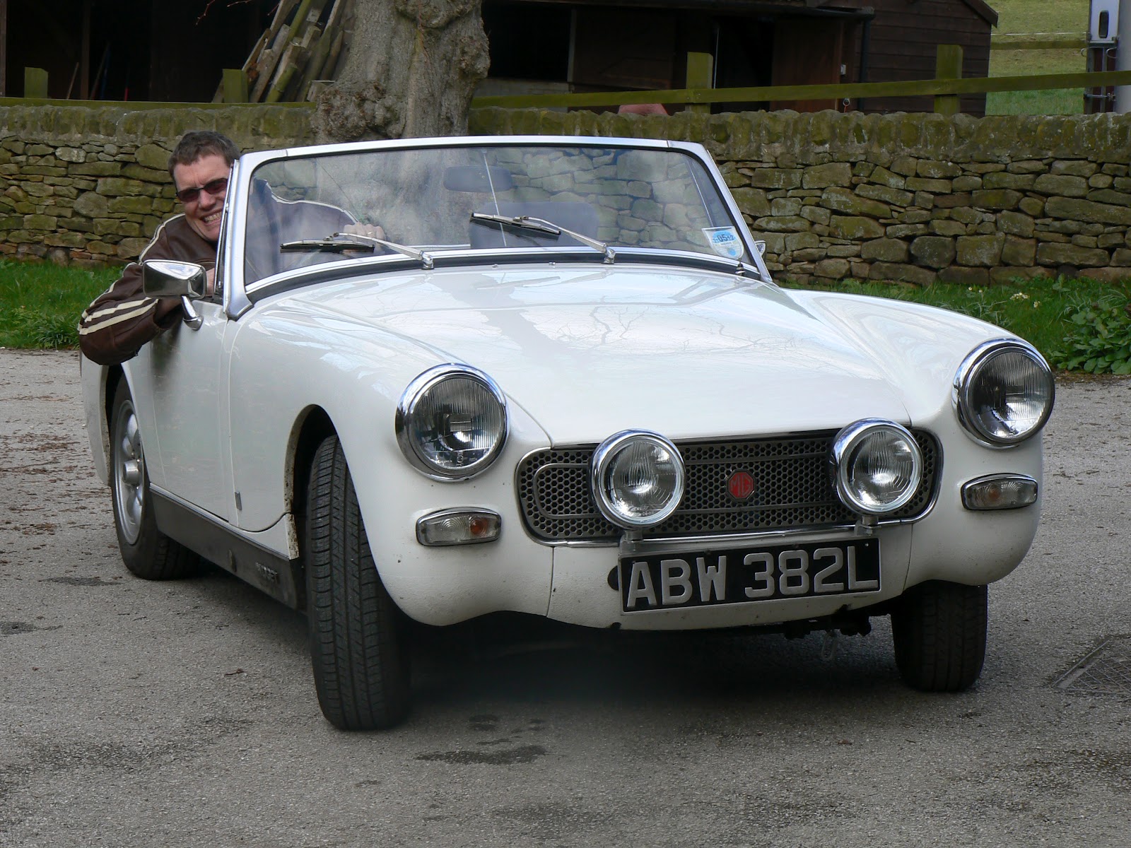 MG Midgets Frogeyes for a midget