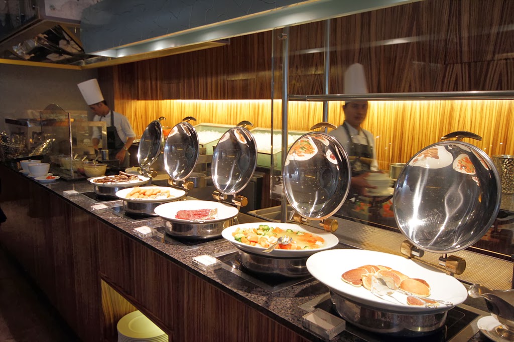 Traveller S Shoestring Review Hotel Mulia Senayan