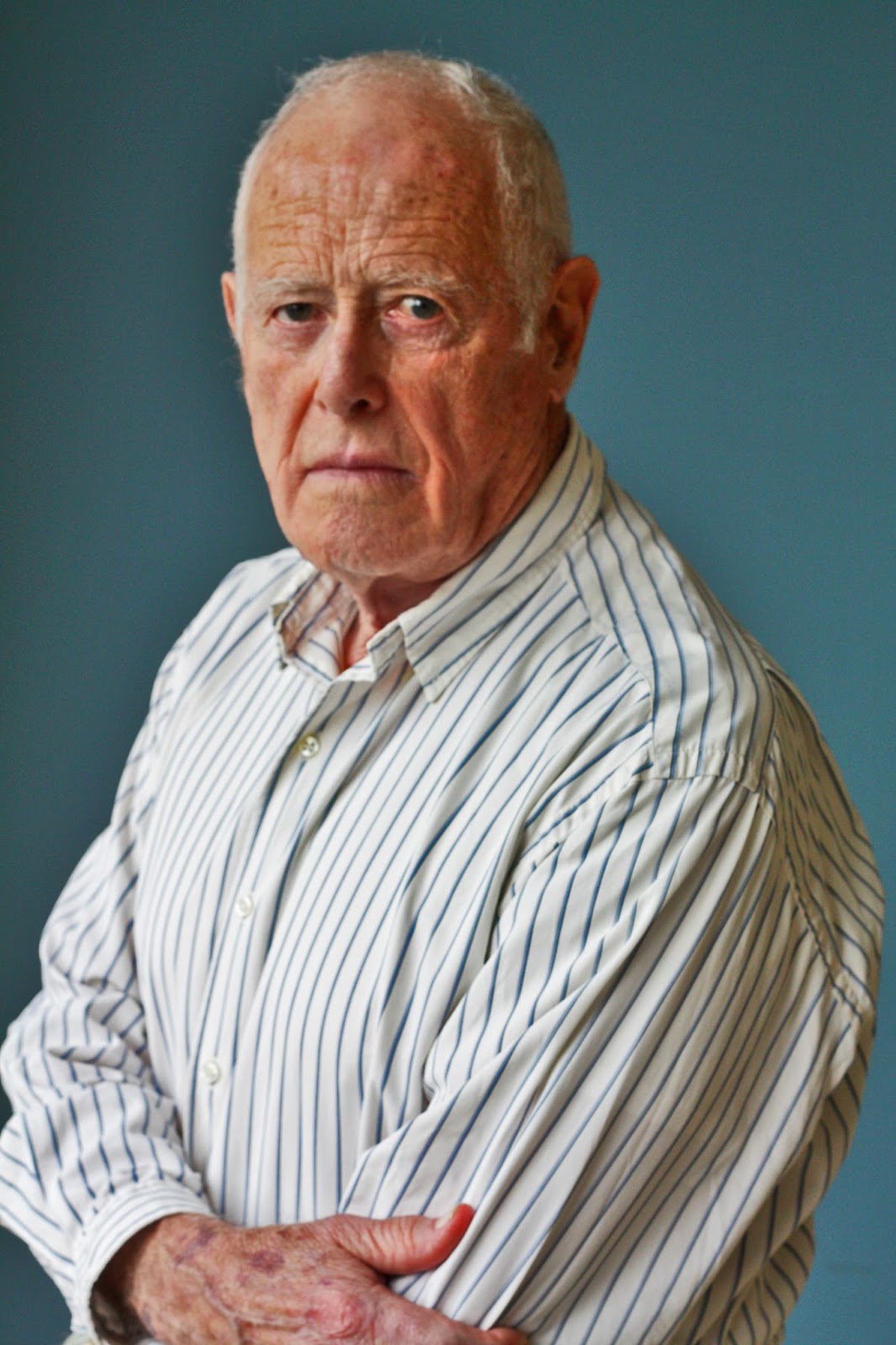 BIOGRAFÍAS James Salter