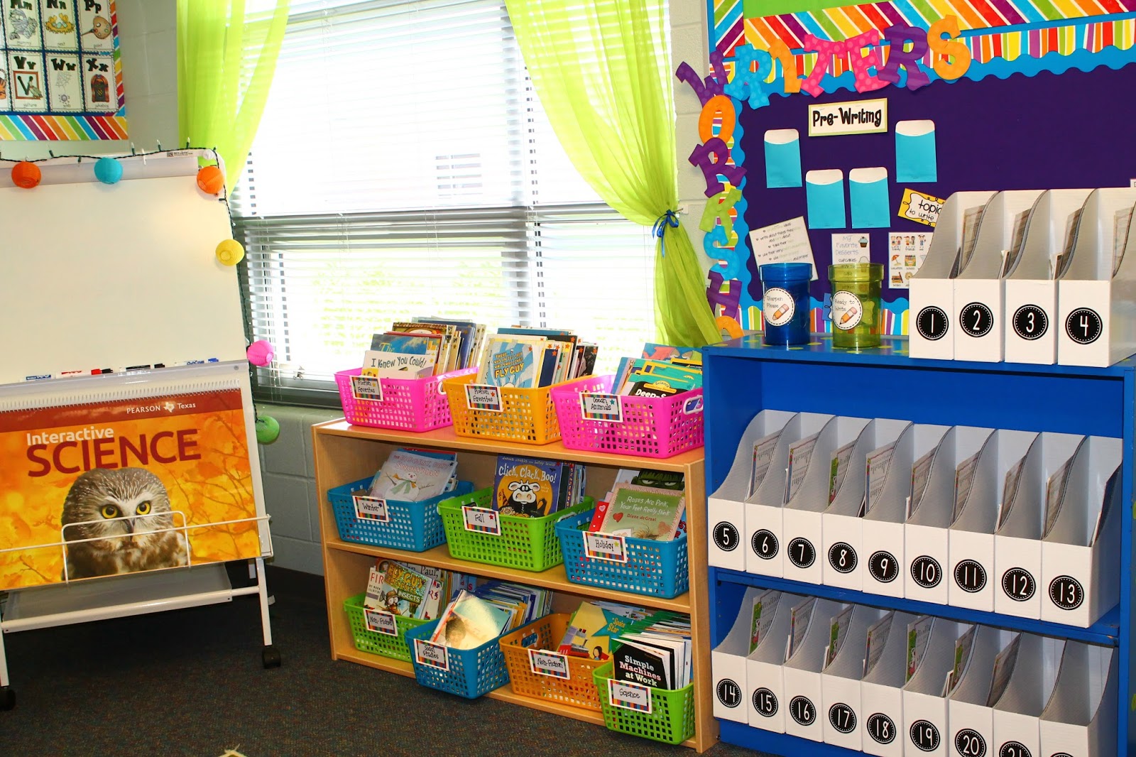 Adventures of First Grade Staying Organized... Classroom Library