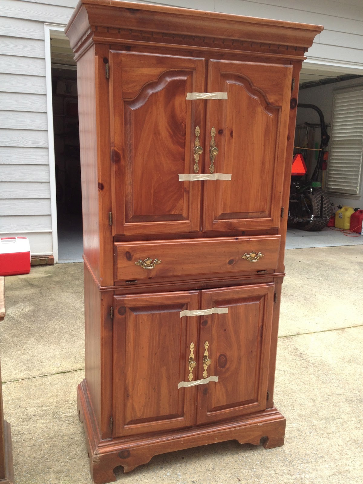 SensibleRedesign Tv into a Wine bar