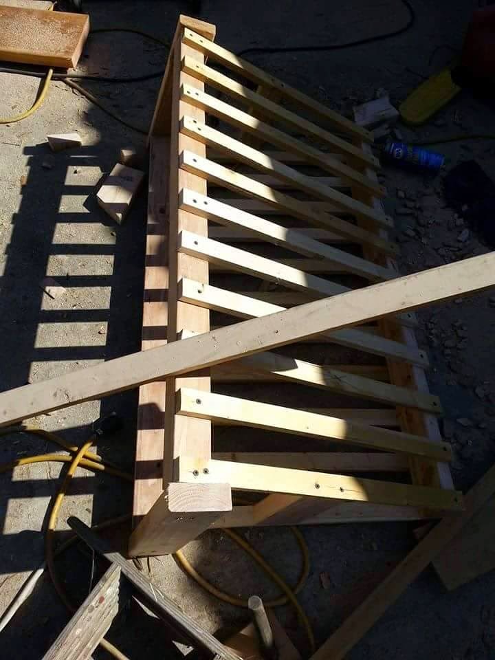 Tres Rios Ranch Jerry's DIY Goat Feeder Plans