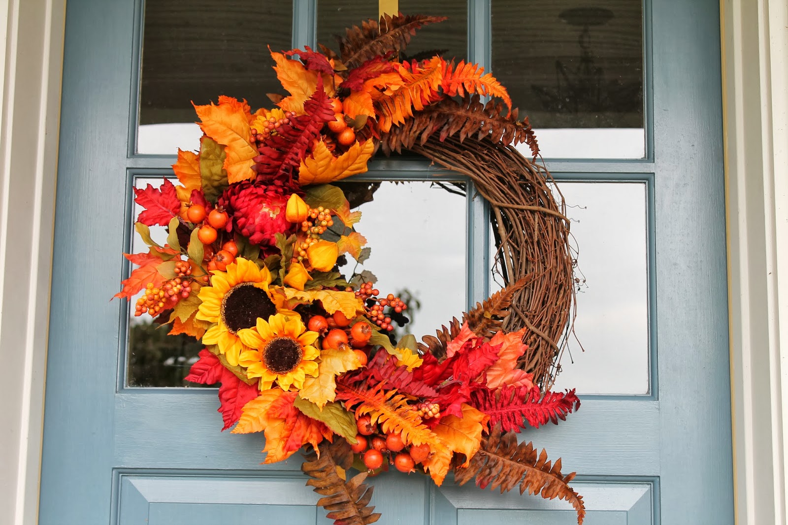 Elizabeth & Co. Fall Wreath Making Frenzy