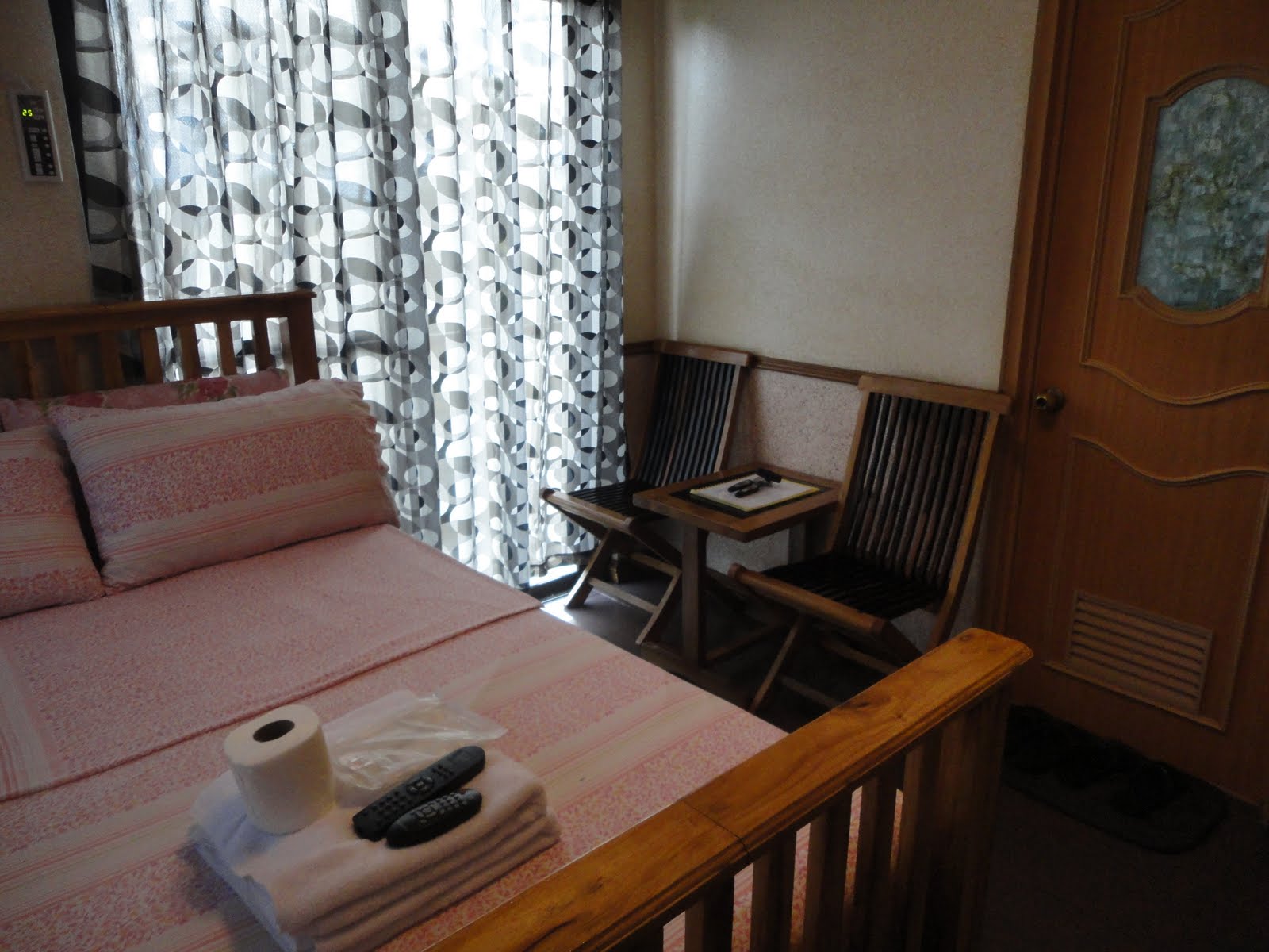 KENI PO ROOMS IN TAGAYTAY SINGLE/ TWIN SHARING ROOM