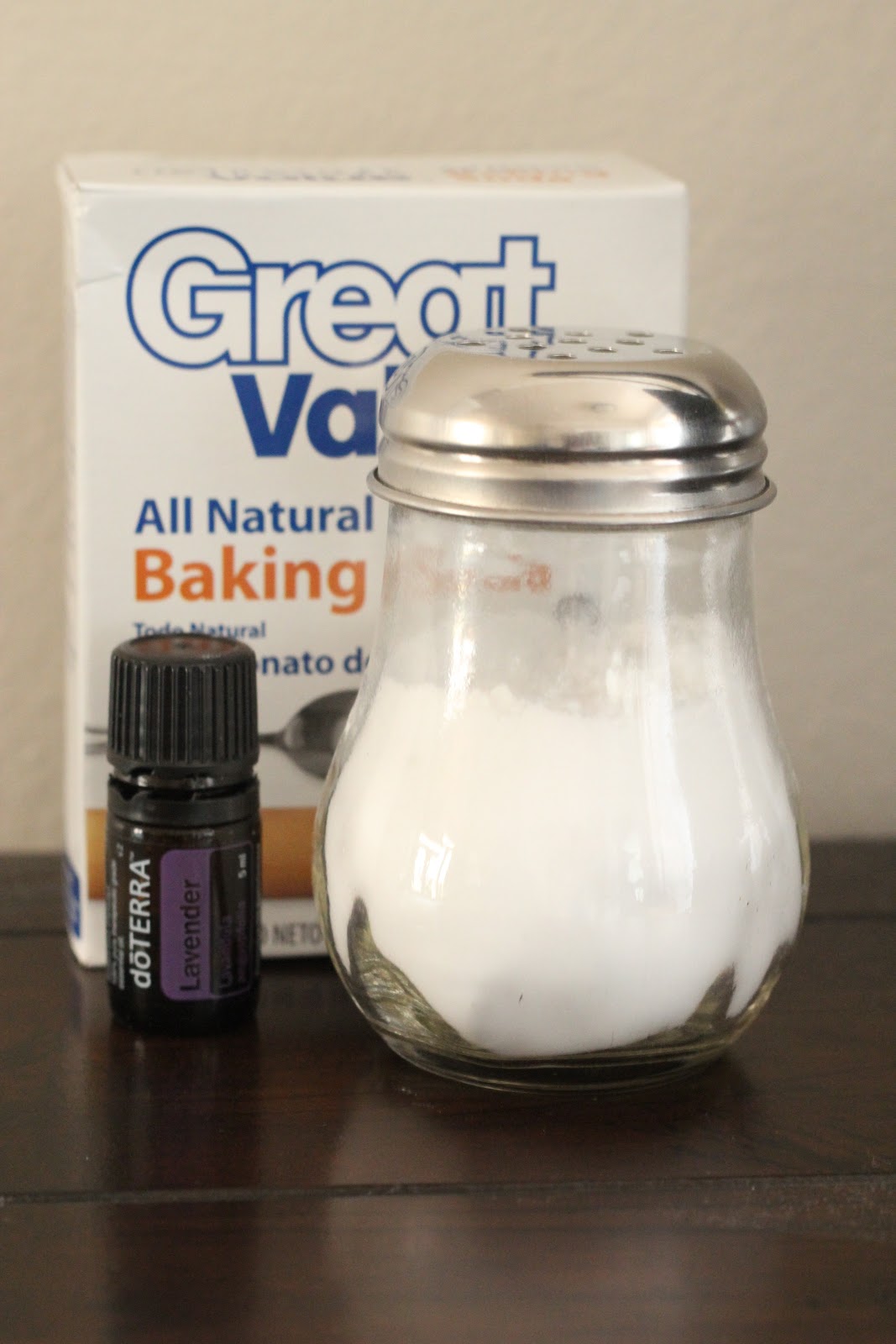 do it yourself divas DIY Deodorize Carpet