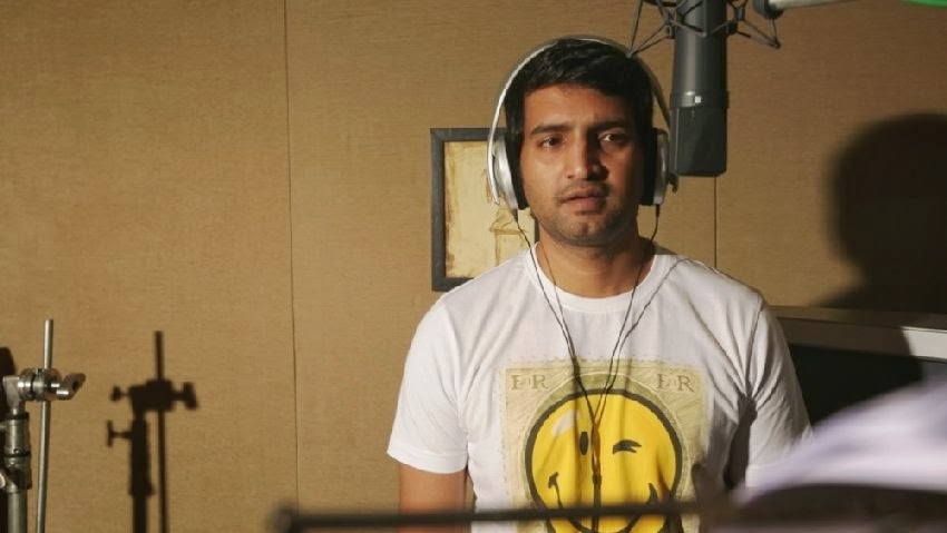 Newstillsindia: Santhanam Sings For Nambiar Movie Pictures
