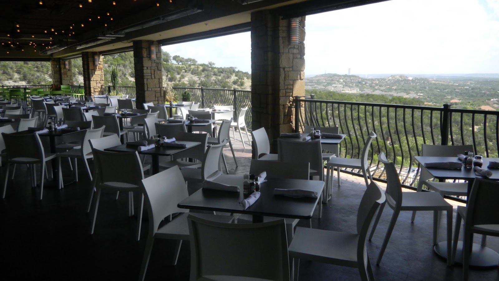 Sushi in the ATX The Grove Wine Bar Opens in Lakeway