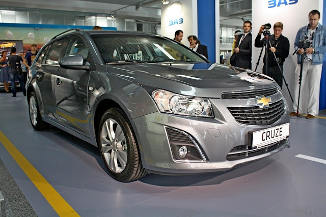 Chevrolet Cruze универсал 2012