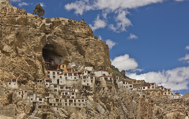 El Monasterio Phugtal, India