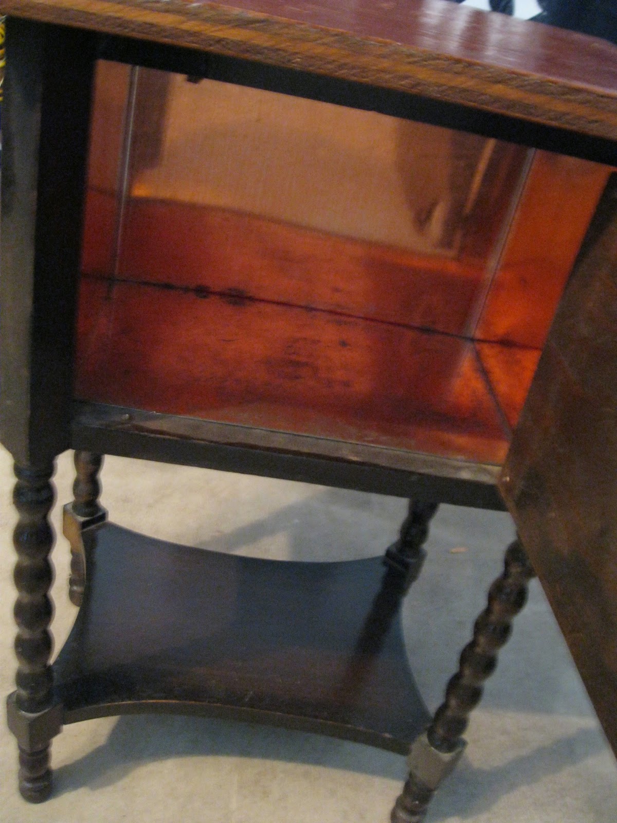 Pandora's Box: Vintage Humidor I cleaned the copper and primed the wood: - Pandora's Box: Vintage Humidor