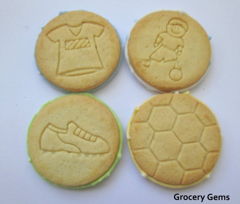 Grocery Gems Review Fox's Party Footballs