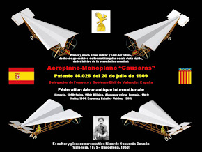 1909.- "Aeroplano-Monoplano Causarás". Patentado el 20 de julio de 1909. Escultor Ricardo Causarás.