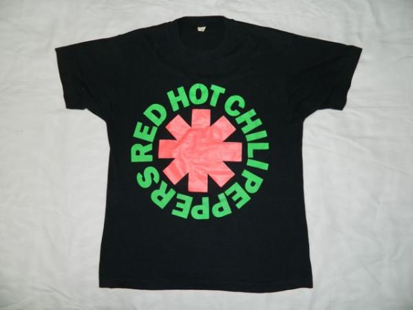 red hot chili peppers world tour shirt