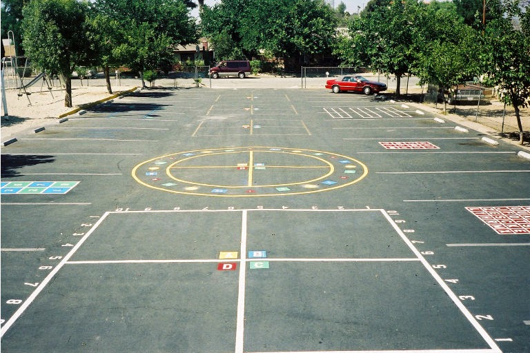 How to turn a parking lot into a playground. Peaceful Playgrounds