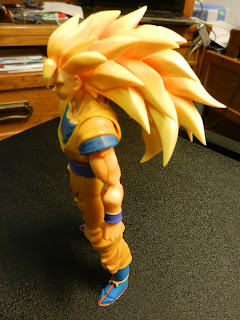 New Trunks Figure Coming to the S.H.Figuarts Series! Exhibit Open from  April 4th in Akihabara!]