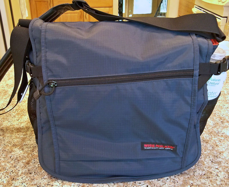 Hudson Valley Sketches Review of the Nomadic WiseWalker Messenger Bag