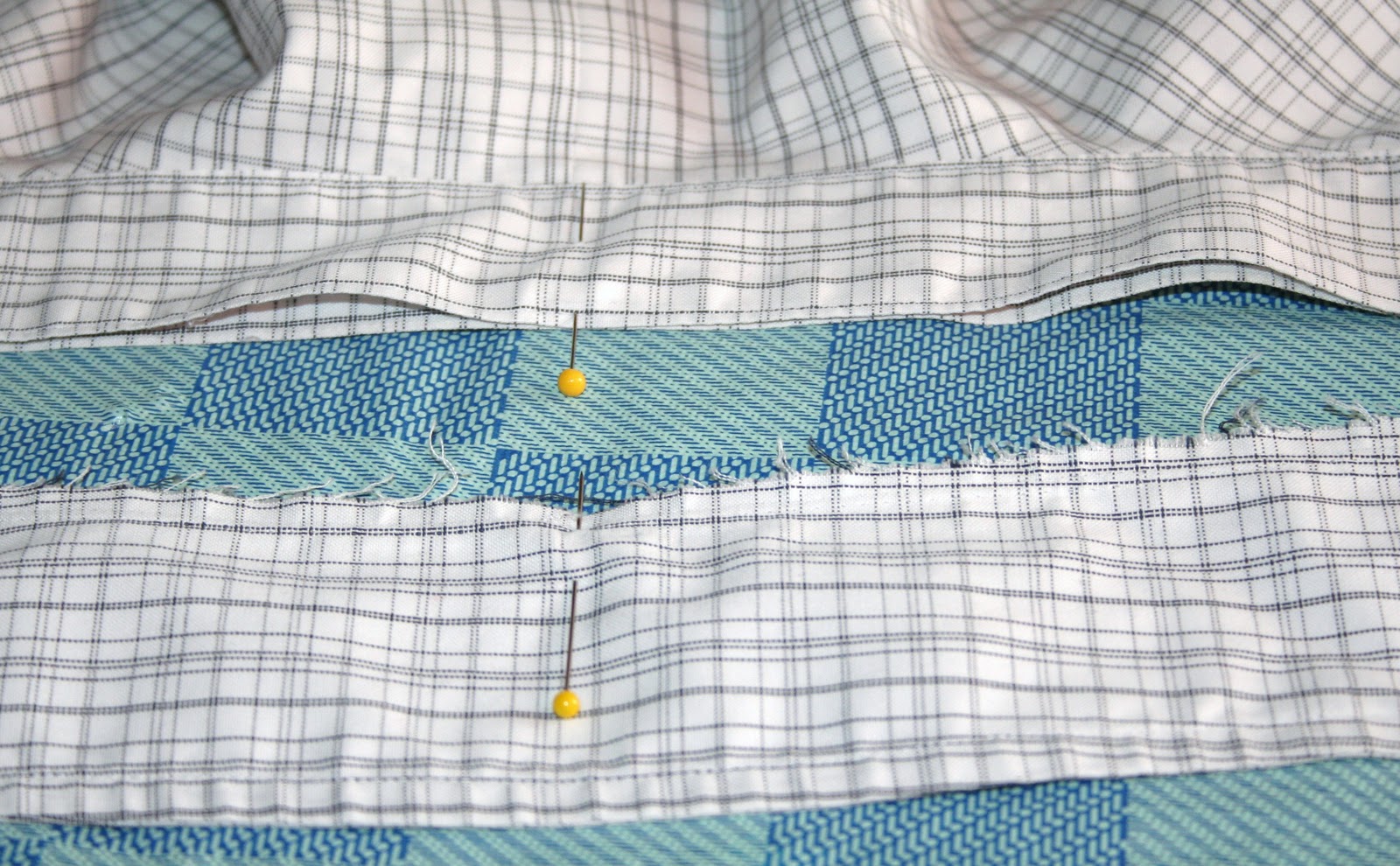 Replacing a worn collar of a men’s shirt Oakmount Co