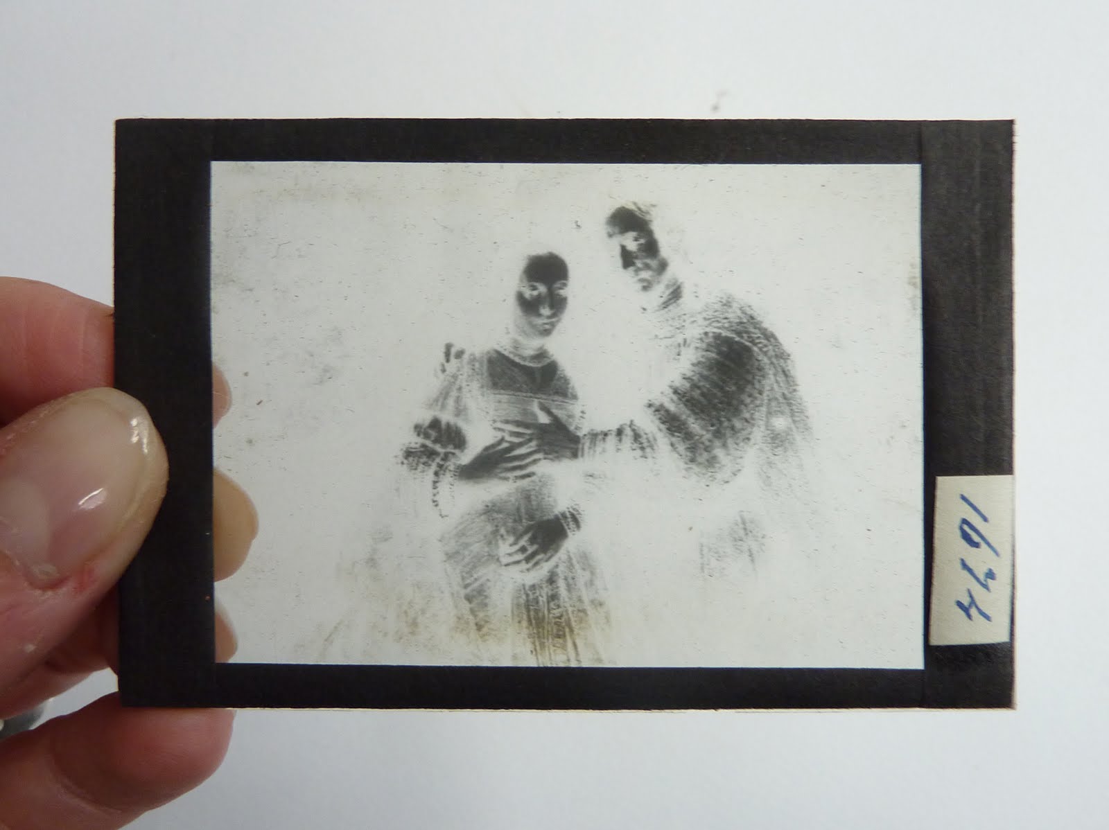 turning pages Glass negatives