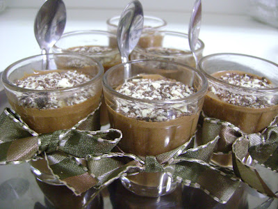 mousses em copinhos de vidro