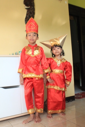 Sewa Baju Adat Anak  House of Syifa Hasna