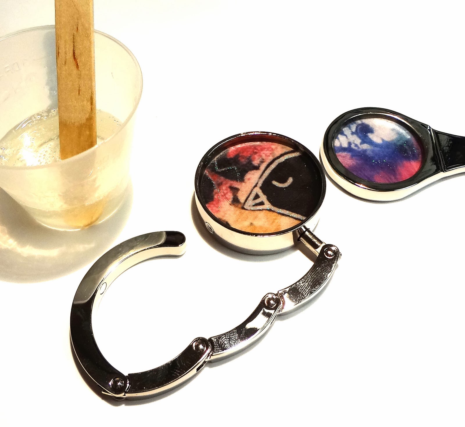 Resin Crafts Making Gifts with Jewelry Resin and Hobby Lobby