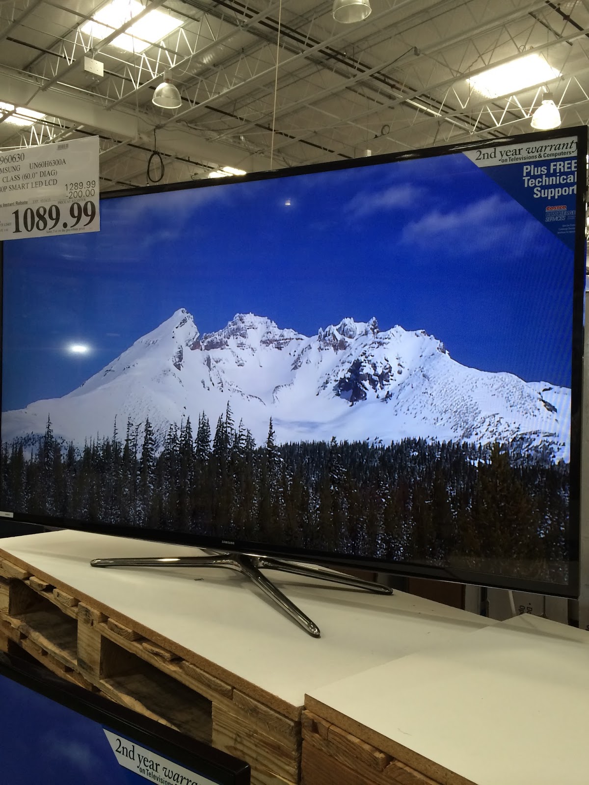 Samsung UN60H6300 60 inch 1080p LED LCD HDTV Costco Weekender
