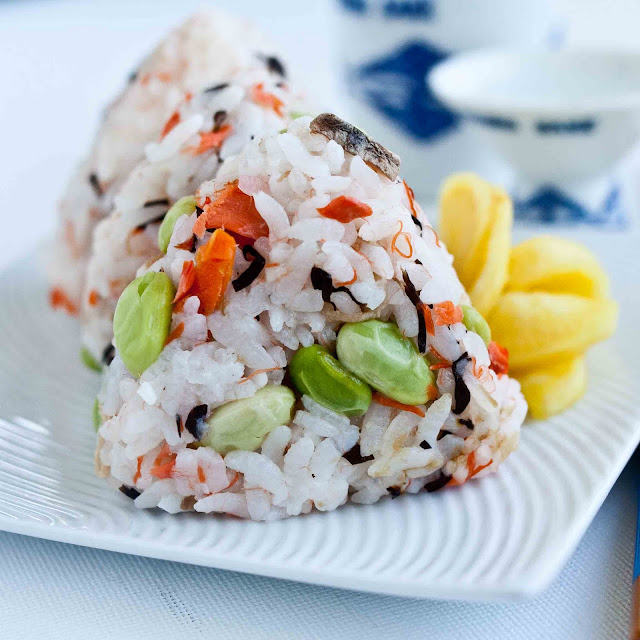 FOODjimoto Onigiri with Salmon and Edamame