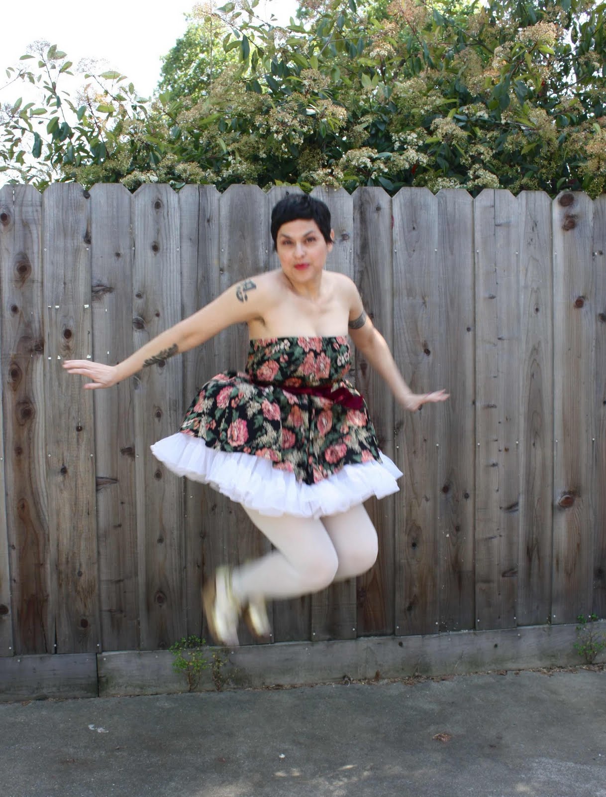 THE CITIZEN ROSEBUD Sprung