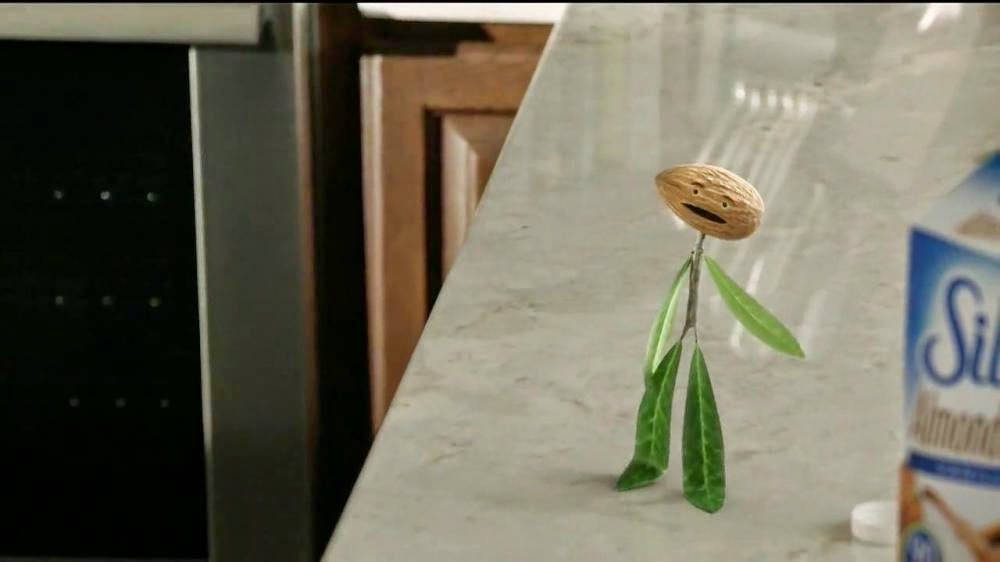 Who is that actor, actress in that TV commercial? Almond Silk Milk