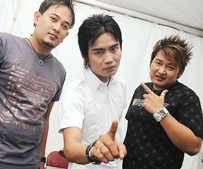 Kunci Gitar Cinta Tak Harus Memiliki ST12