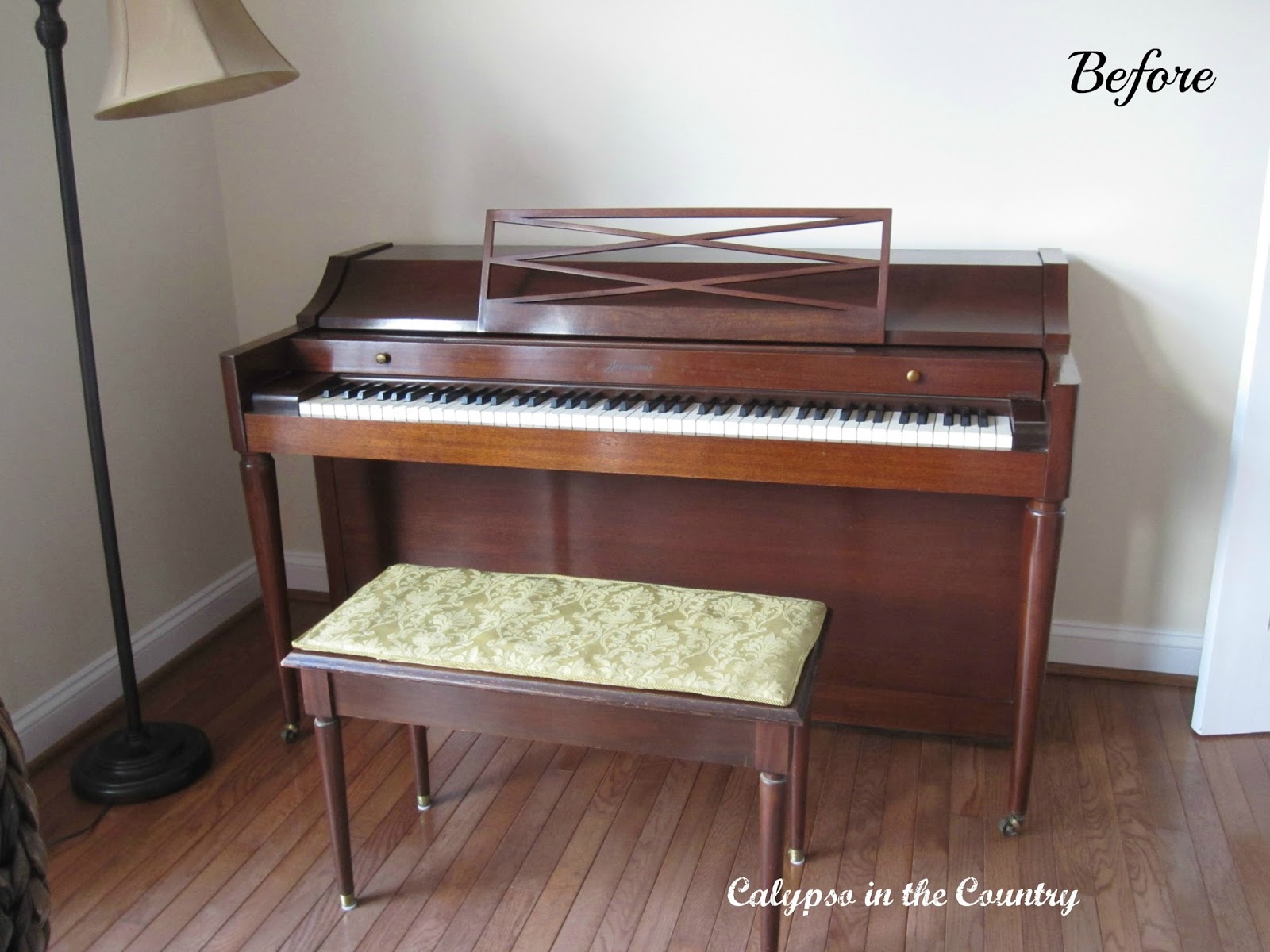 Piano Decorating Calypso In The Country