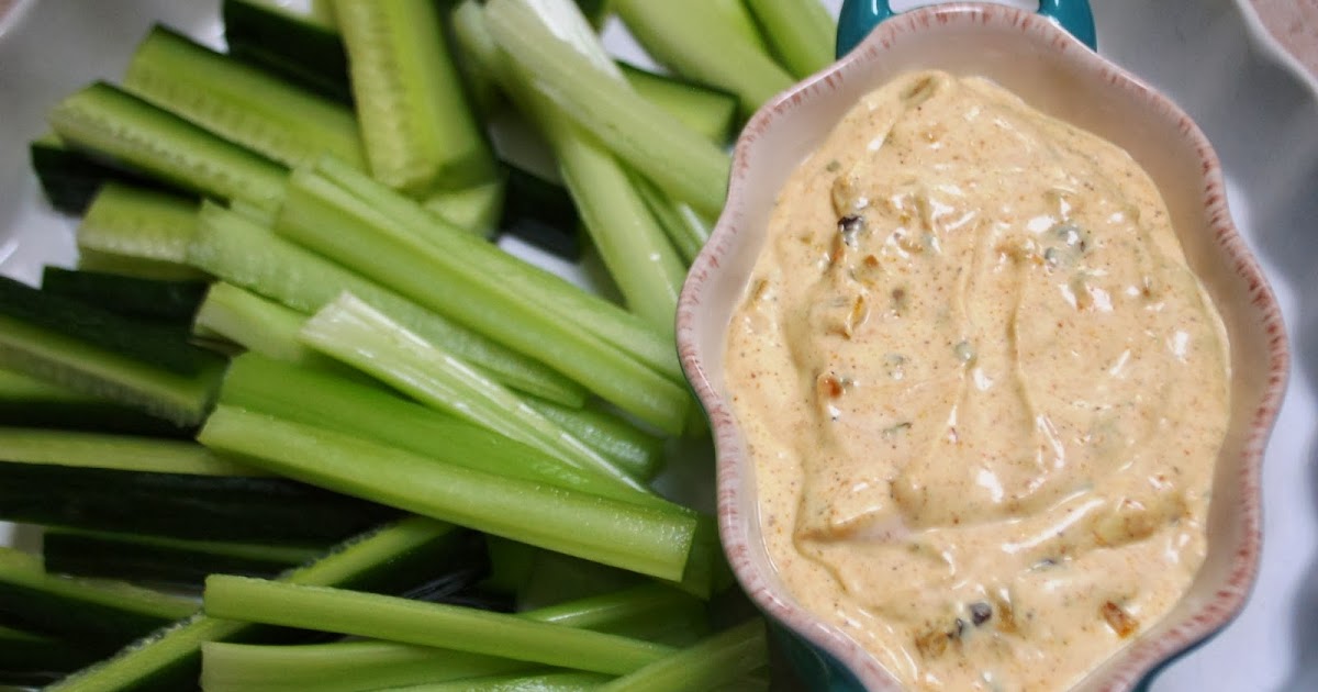 The Spice Garden Mango Curry Dip and Vegetables