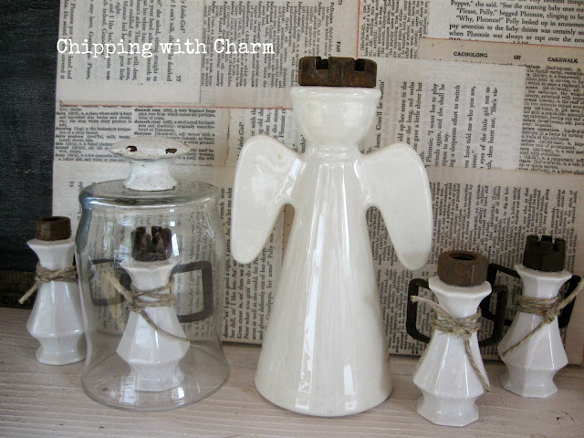Chipping with Charm: Salt and Pepper Shaker Angels...www.chippingwithcharm.blogspot.com