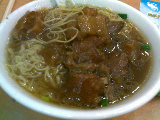 Beef Brisket with Noodles in Soup (牛腩麵)