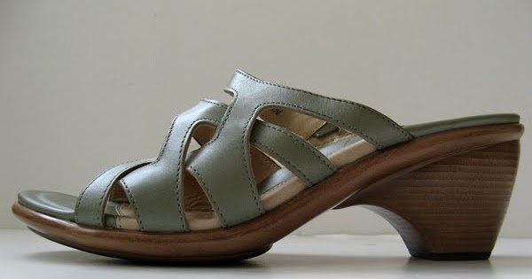 dansko sandals 40