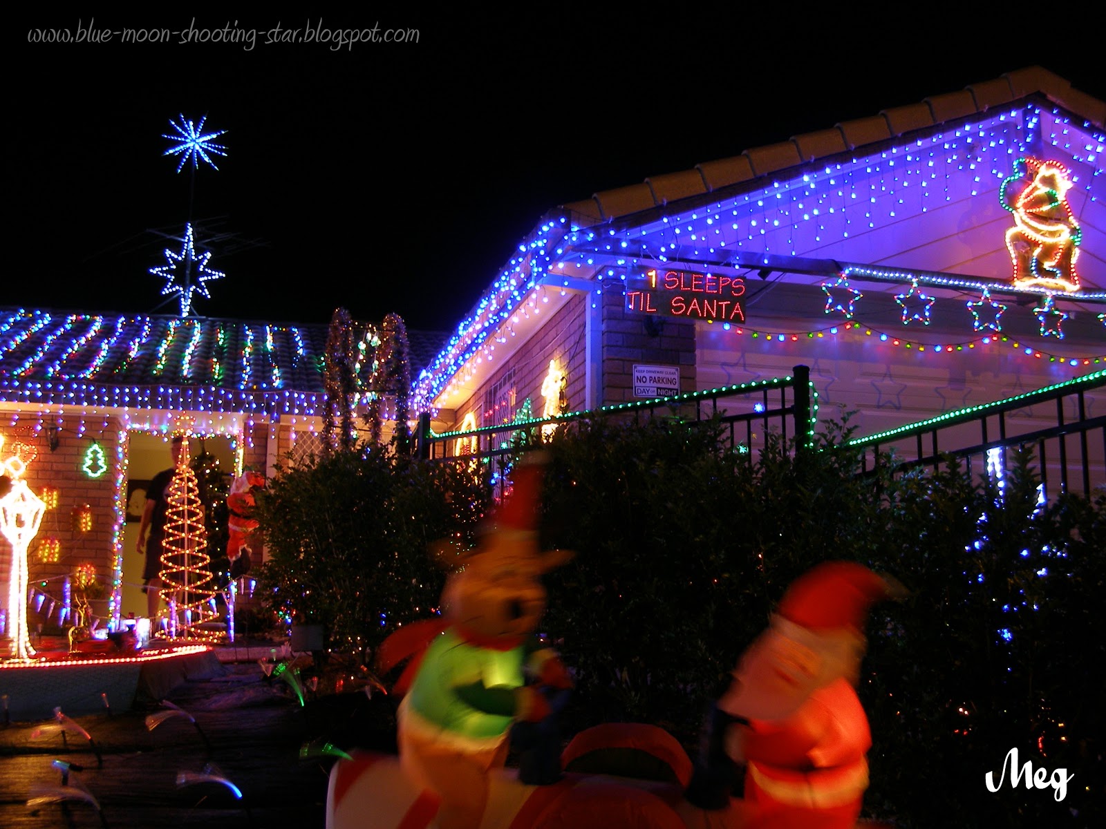 Blue moon: Christmas Eve and Christmas
