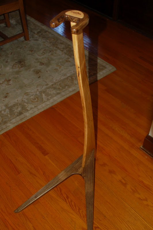 TotalRojo Guitars Gotta Have A Cool Guitar Stand