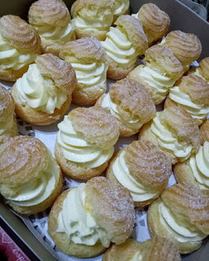 CREAM PUFF